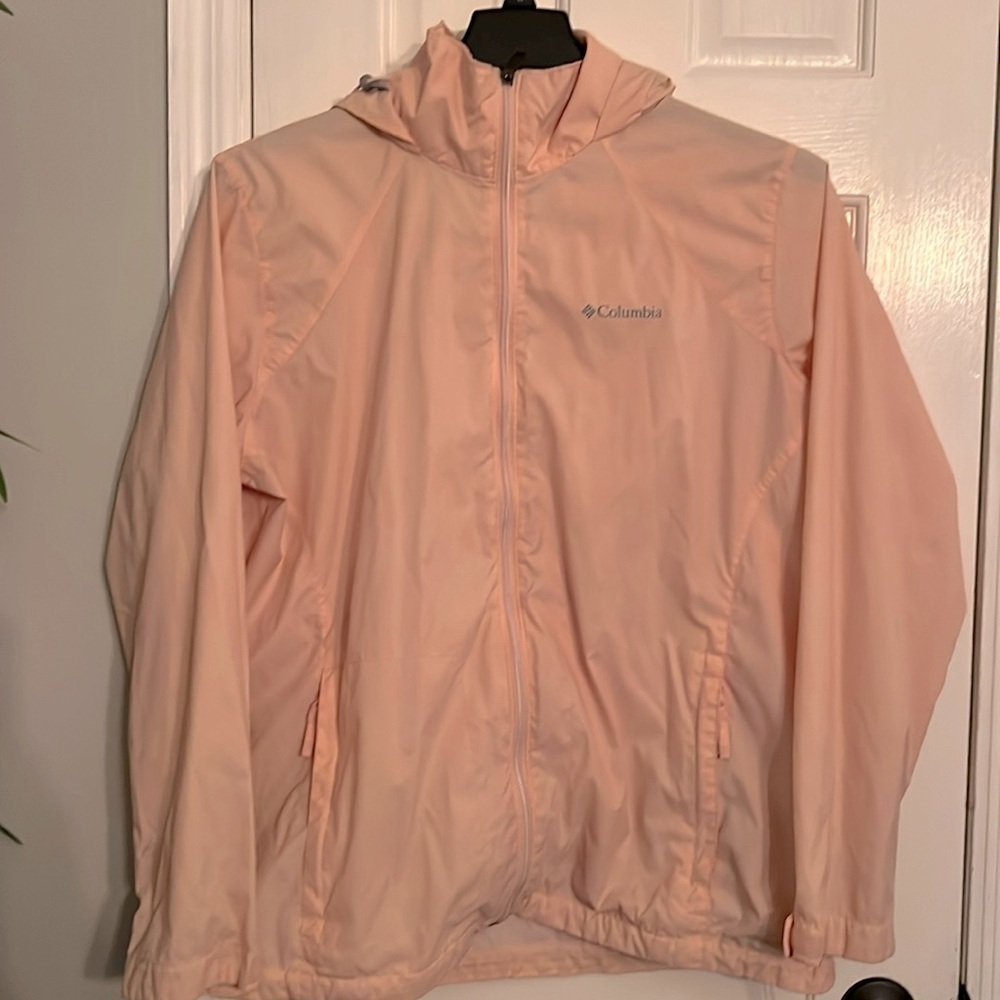 Columbia women’s pink wind jacket 1X